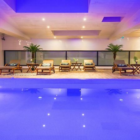Zenia Hotel & Spa Cambrai Exterior photo