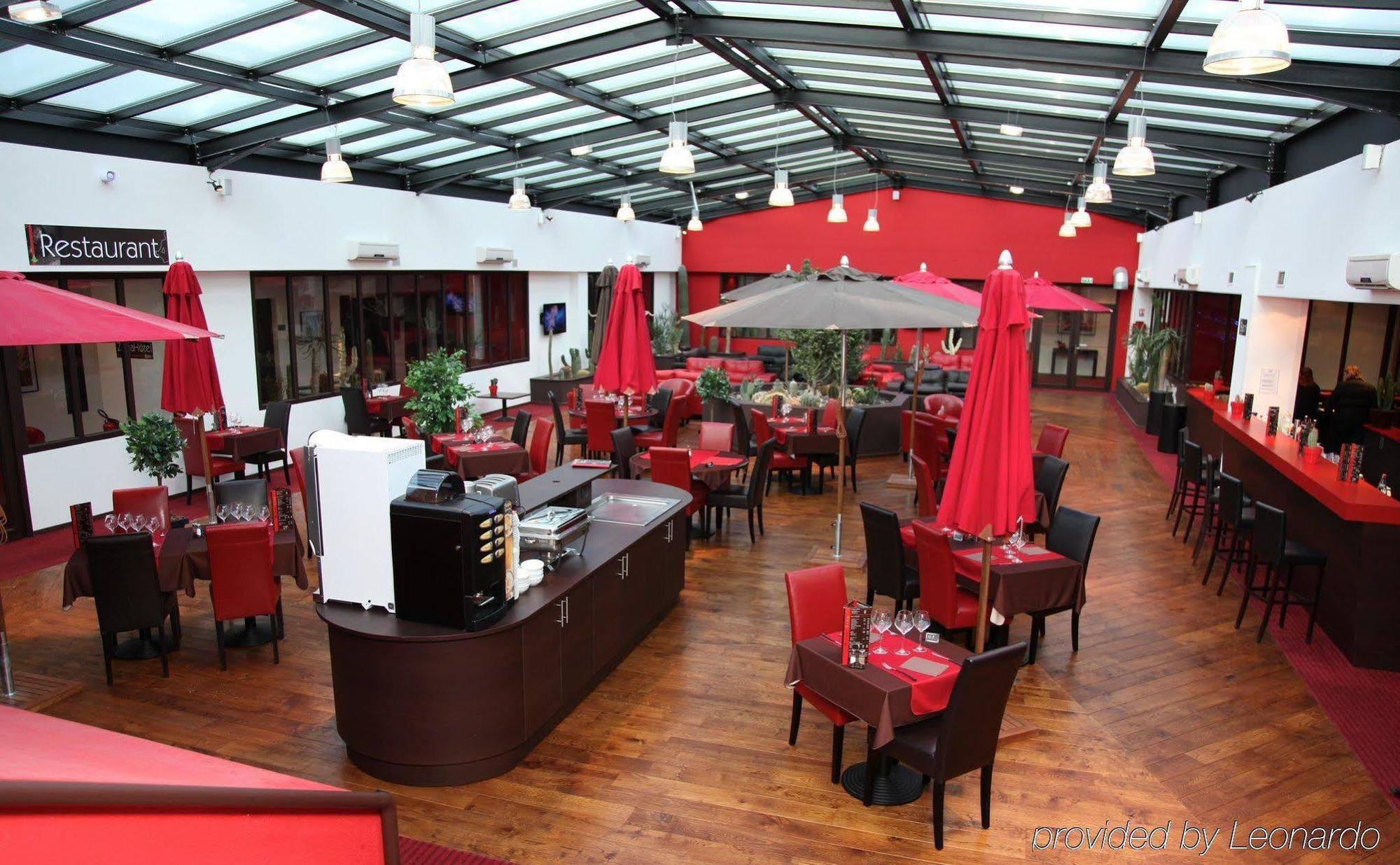 Zenia Hotel & Spa Cambrai Exterior photo