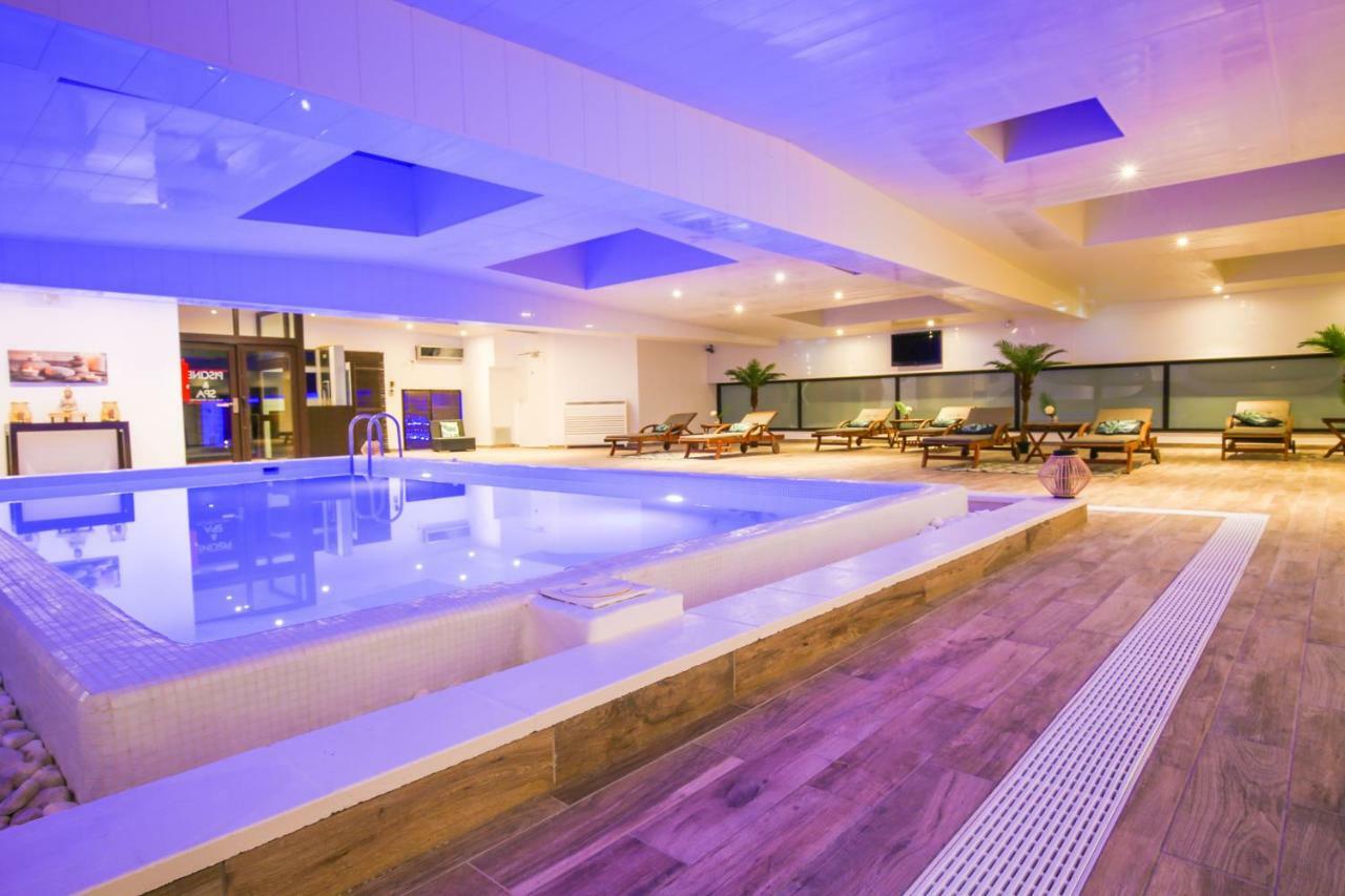 Zenia Hotel & Spa Cambrai Exterior photo